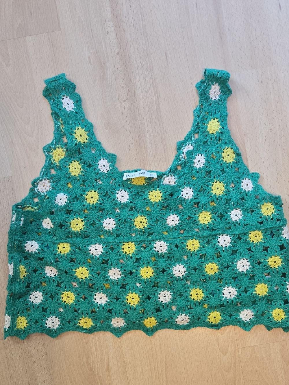 Green Crochet Floral Cropped Tank Top